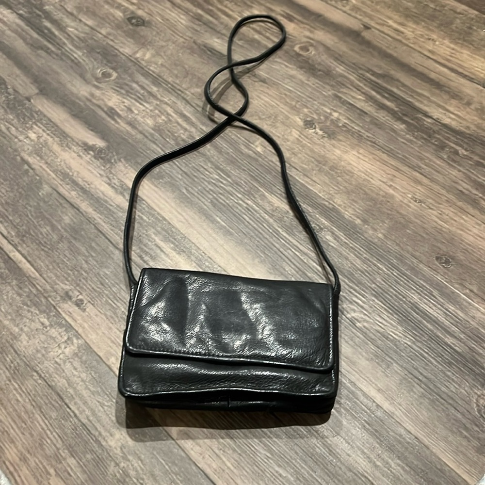 Vintage Kane M leather crossbody